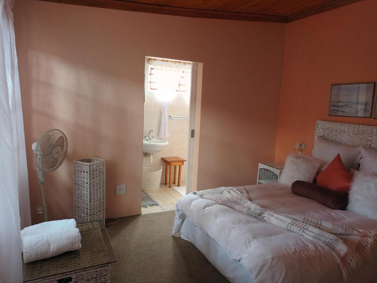 Huis Klipdriftself Catering &B&B Henties Bay Luaran gambar