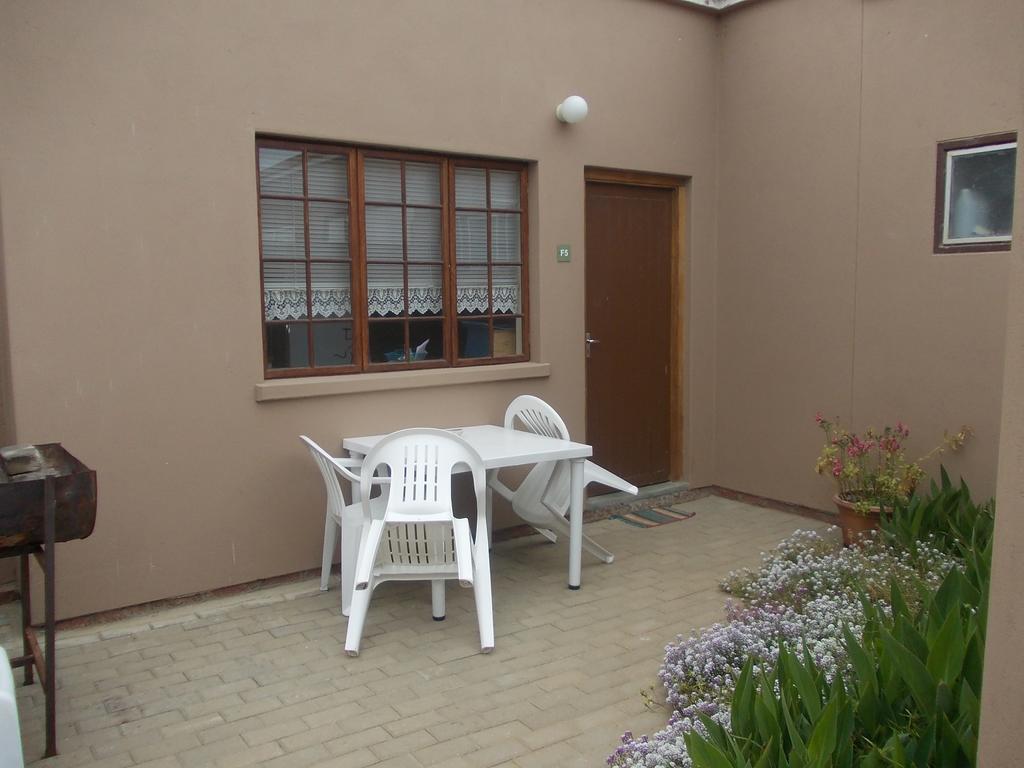 Huis Klipdriftself Catering &B&B Henties Bay Luaran gambar