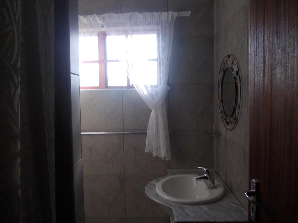 Huis Klipdriftself Catering &B&B Henties Bay Luaran gambar